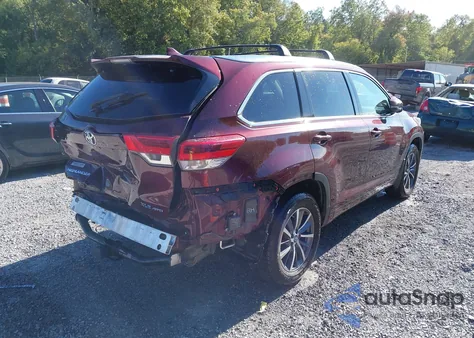 2017 Toyota Highlander Xle из США, поврежденный, VIN 5TDJZRFH7HS421587